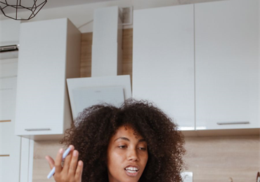 When should you call a Nurse Advice Line?